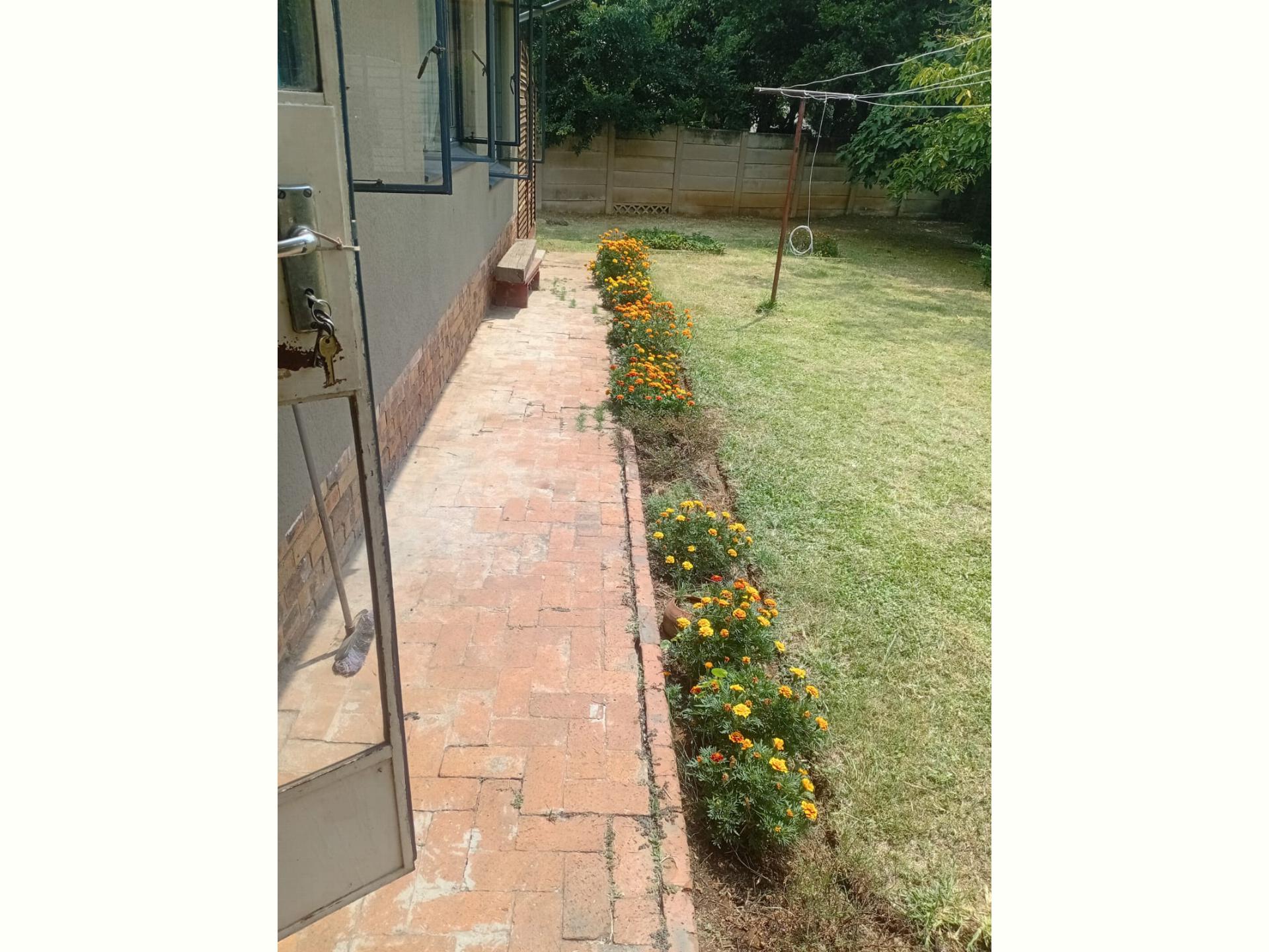  of property in Crystal Park