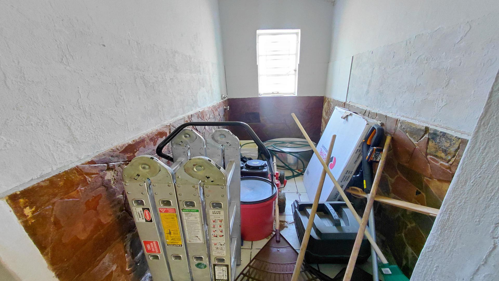 Spaces of property in Krugersdorp West