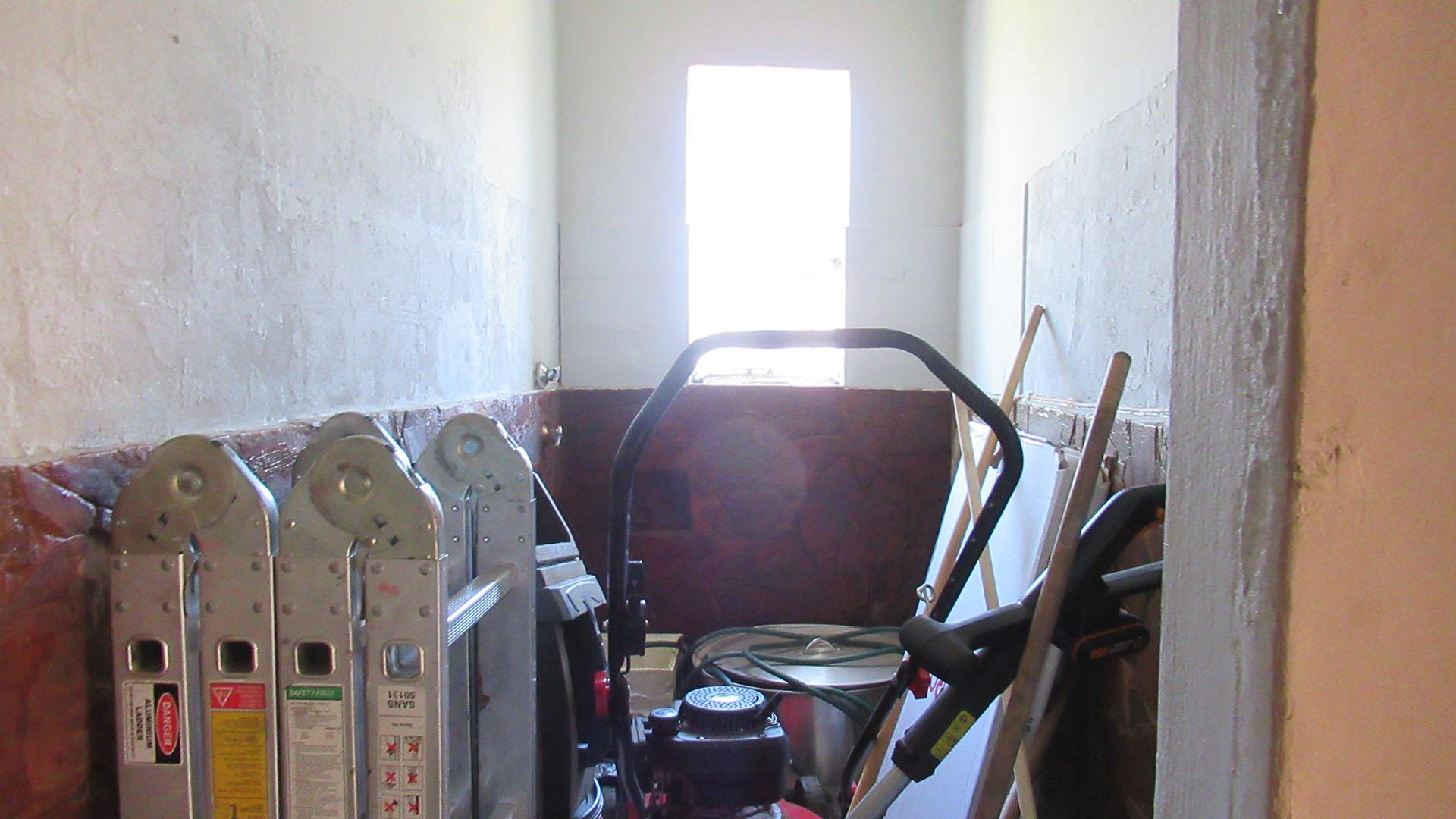 Store Room - 4 square meters of property in Krugersdorp West
