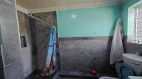 Bathroom 1 of property in Krugersdorp West