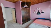 Bed Room 2 of property in Krugersdorp West