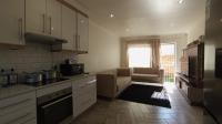 Kitchen - 9 square meters of property in Kosmosdal