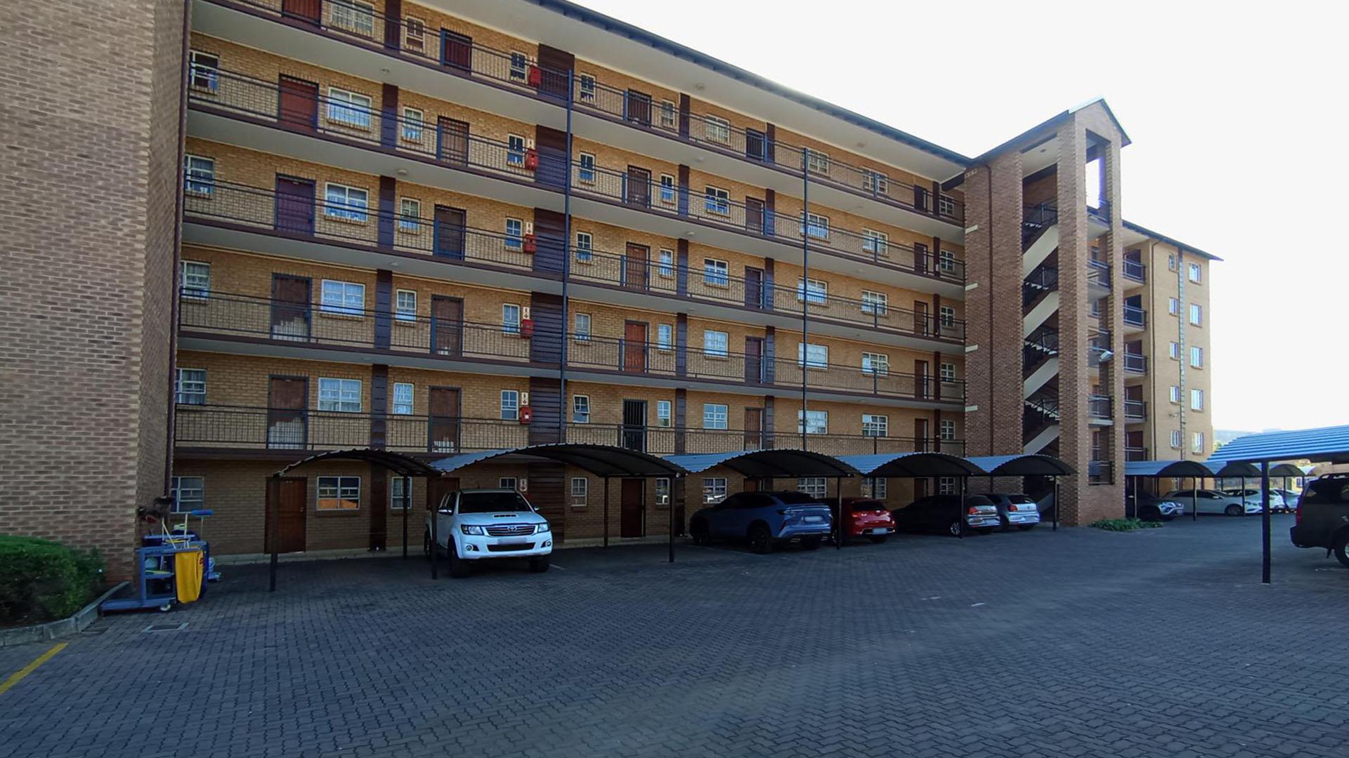 Front View of property in Annlin West