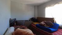 Bed Room 1 - 10 square meters of property in Annlin West