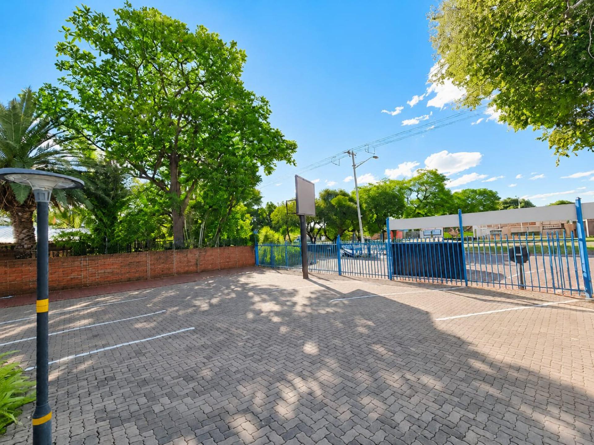  of property in Sinoville