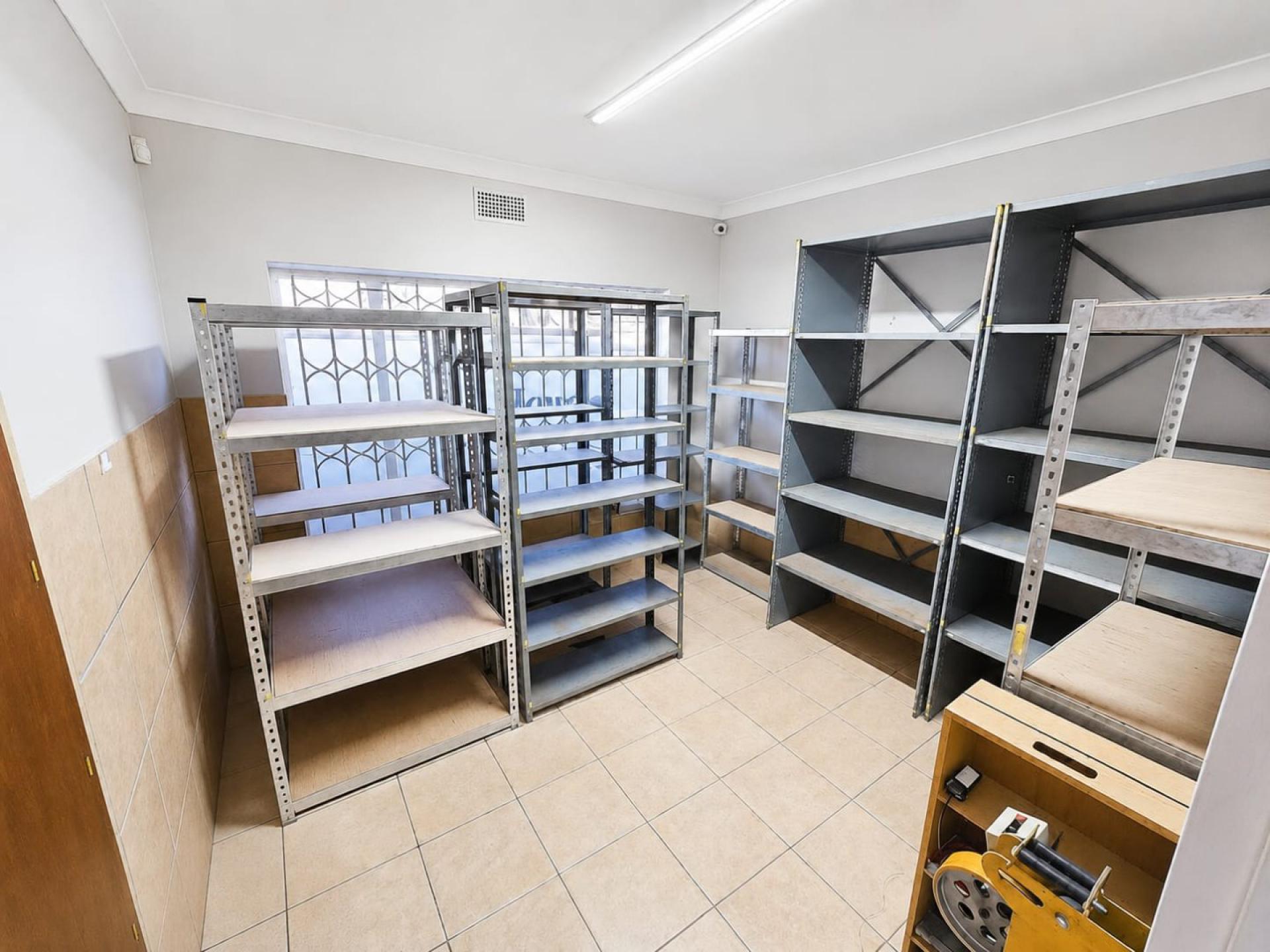  of property in Sinoville