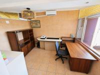  of property in Sinoville