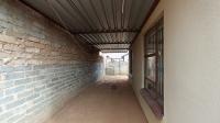 Carport  - 35 square meters of property in Soshanguve East