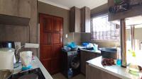 Kitchen - 19 square meters of property in Soshanguve East