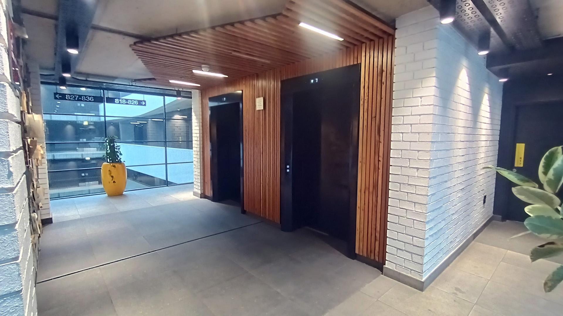 Spaces - 7 square meters of property in Woodstock