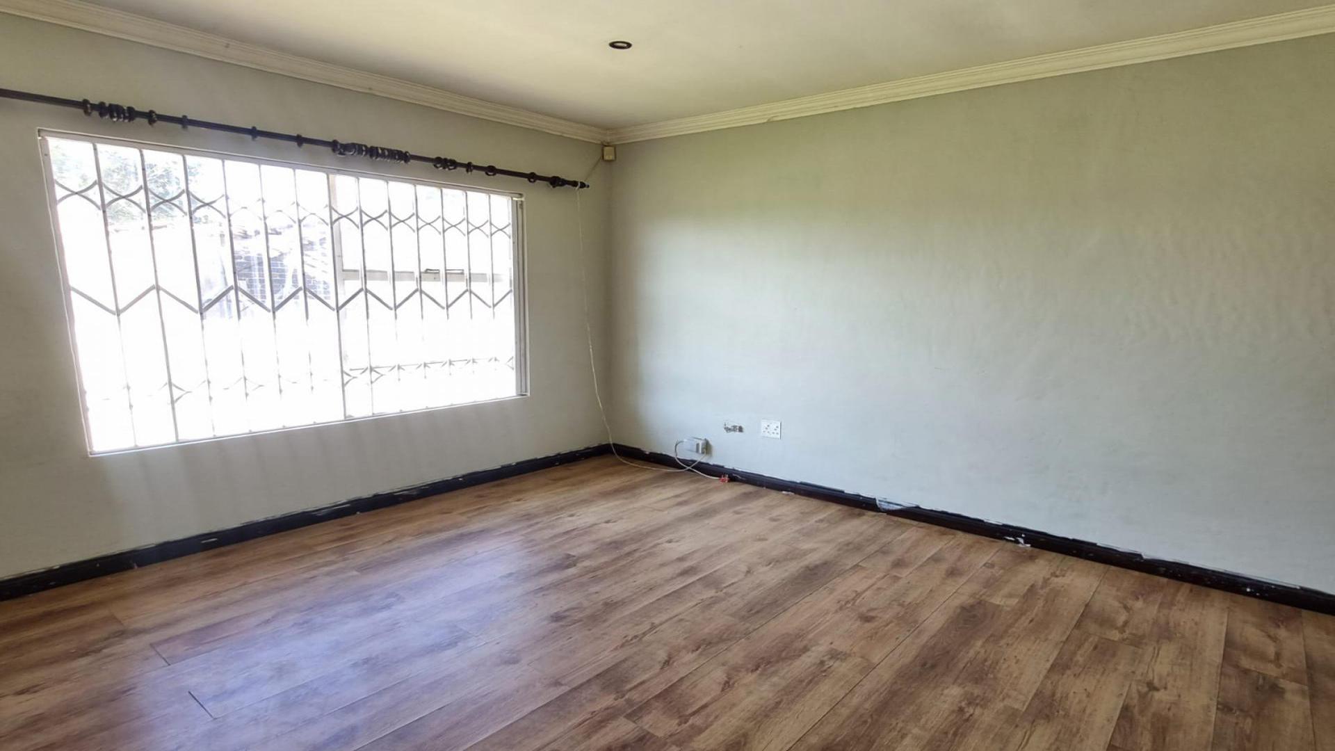 Bed Room 1 of property in Elandspark