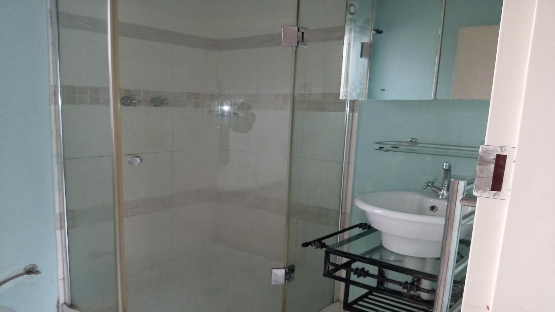 Bathroom 1 of property in Elandspark