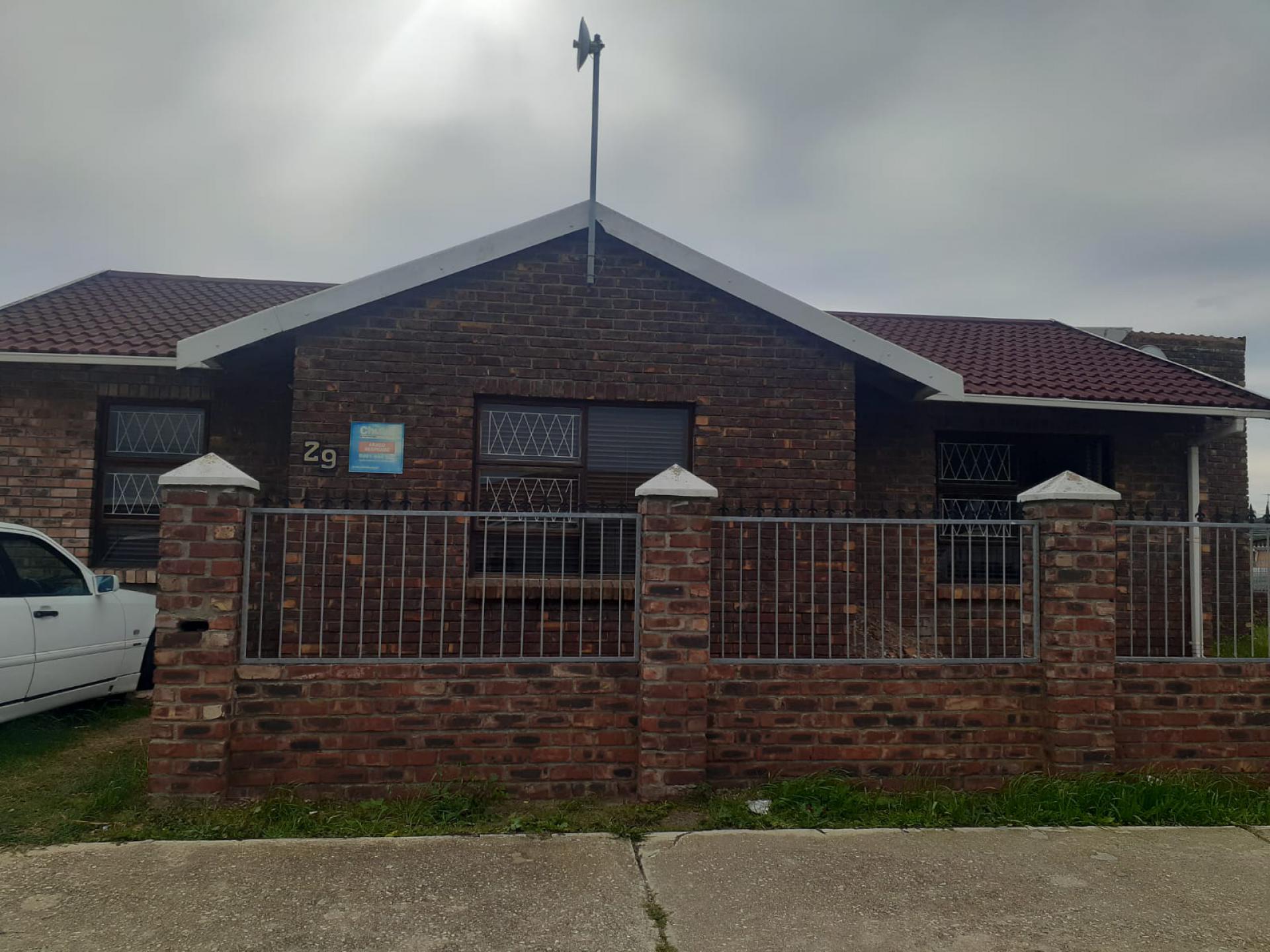  of property in Algoa Park