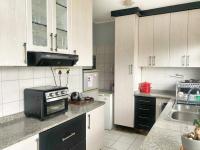  of property in Amanzimtoti 