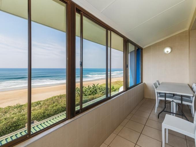 2 Bedroom Apartment for Sale For Sale in Amanzimtoti  - MR713574