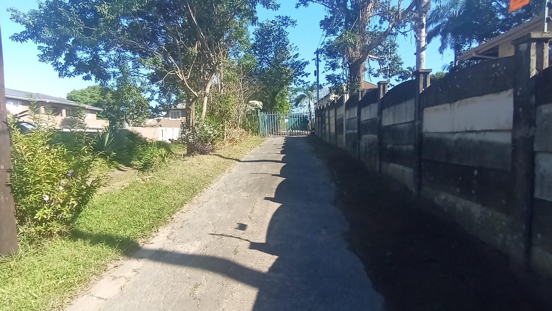Front View of property in Queensburgh