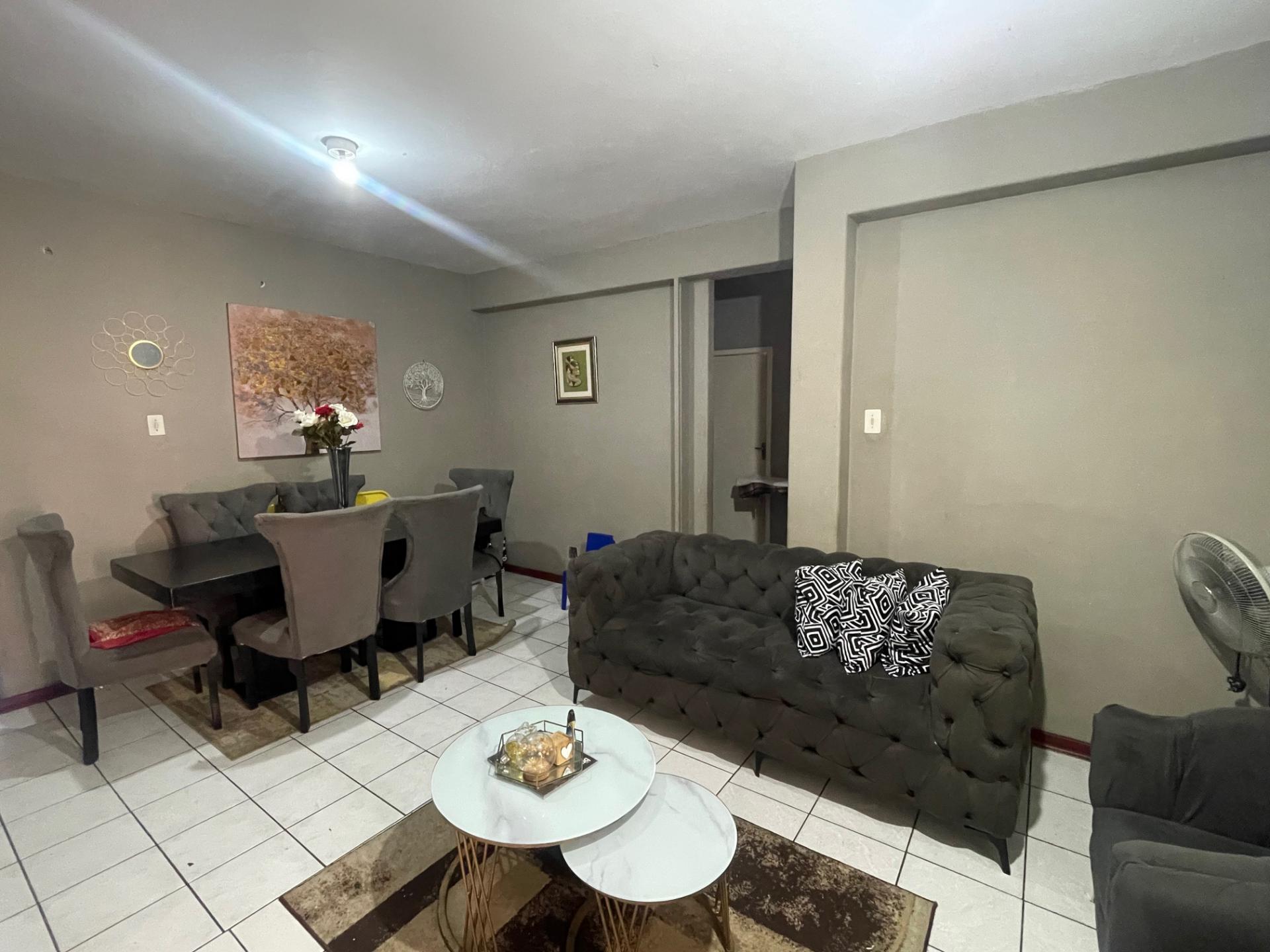  of property in Sunnyside