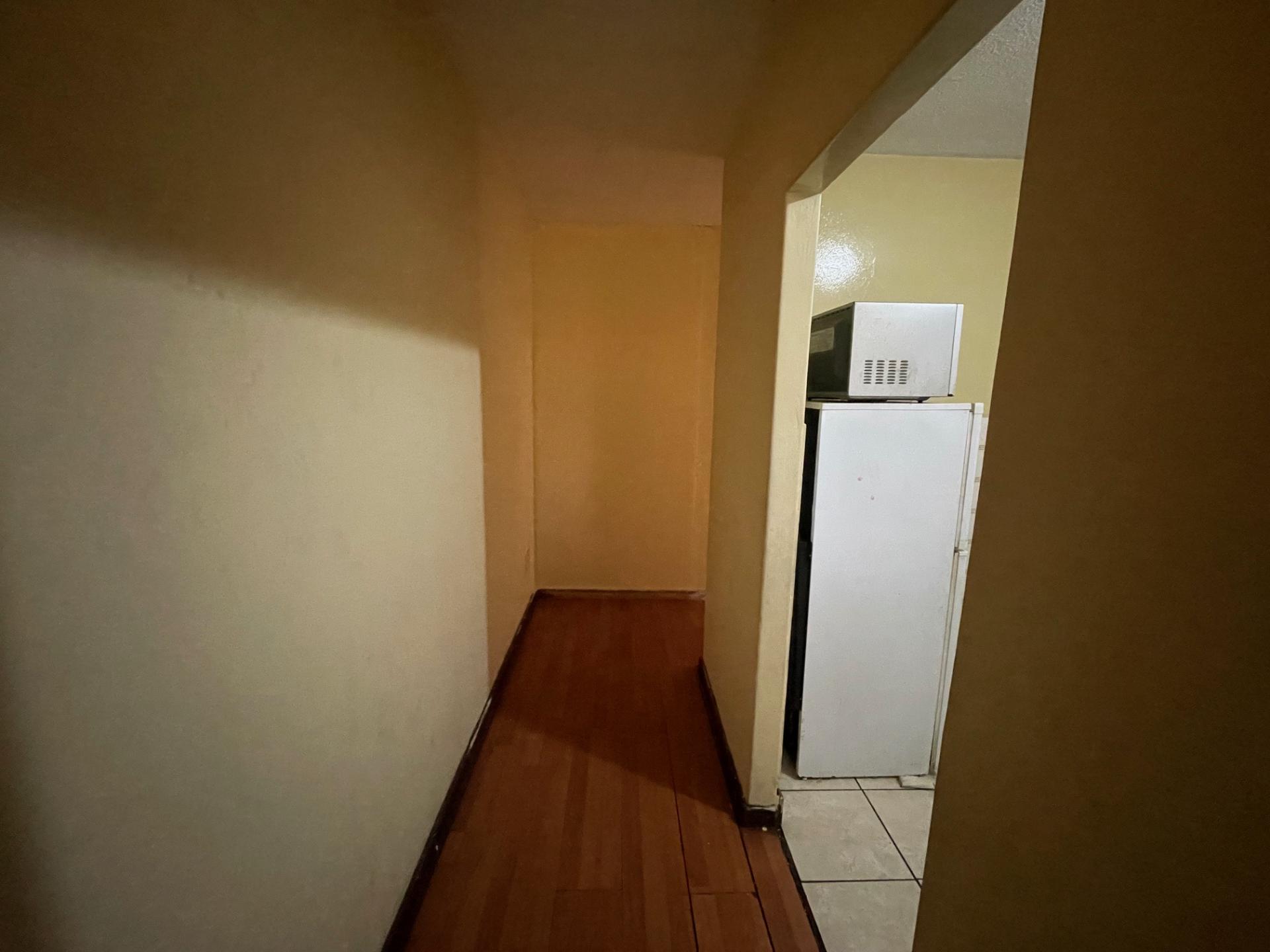  of property in Sunnyside