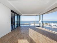  of property in Bloubergstrand