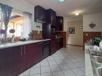  of property in Brackenhurst