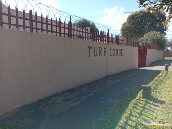 2 Bedroom Simplex for Sale For Sale in Turffontein - MR713703