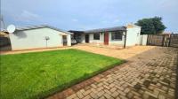 Front View of property in Rietvallei
