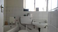 Bathroom 1 - 5 square meters of property in Forest Hill - JHB