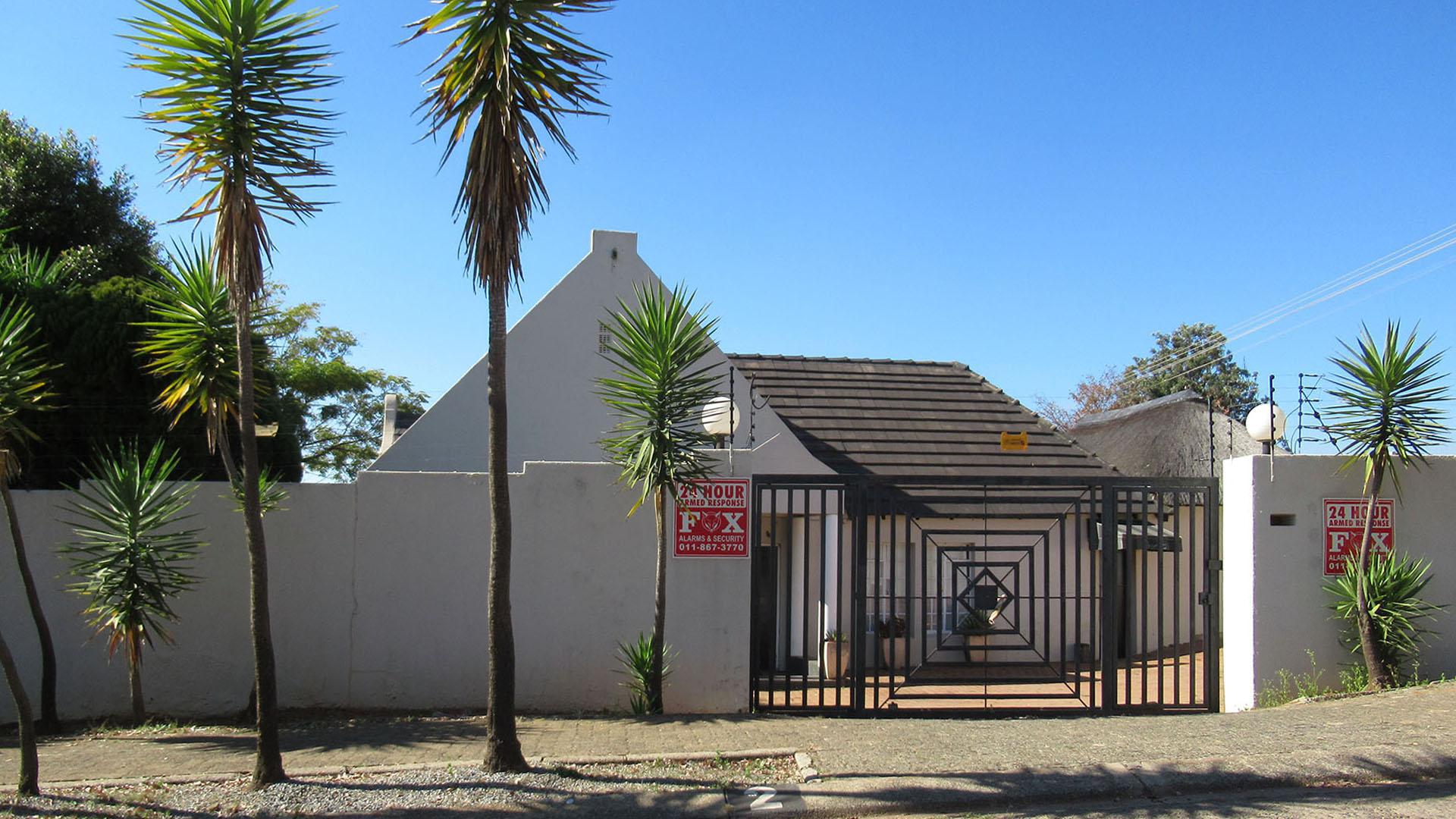 Front View of property in Glenanda