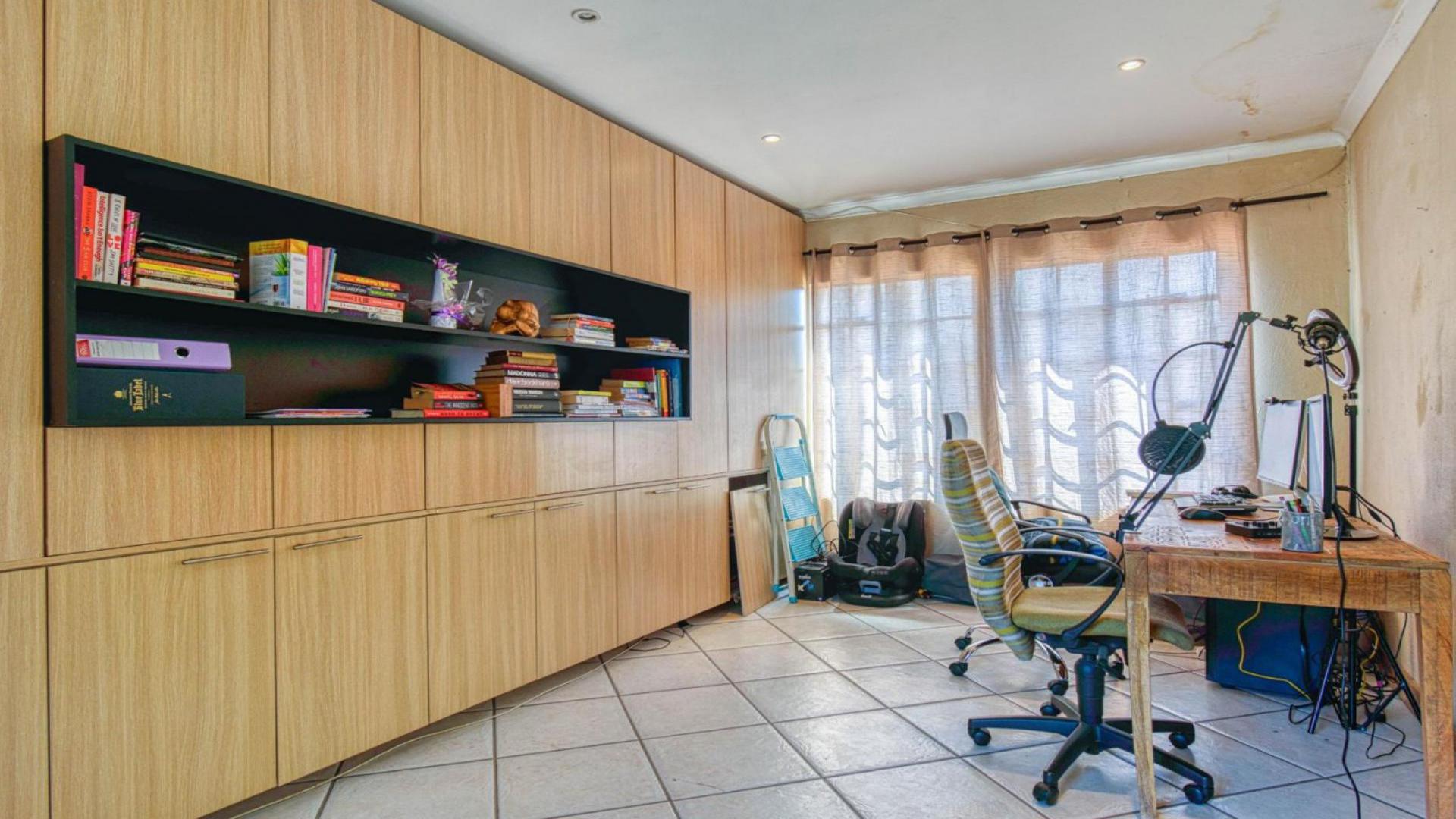 Study of property in Glenanda