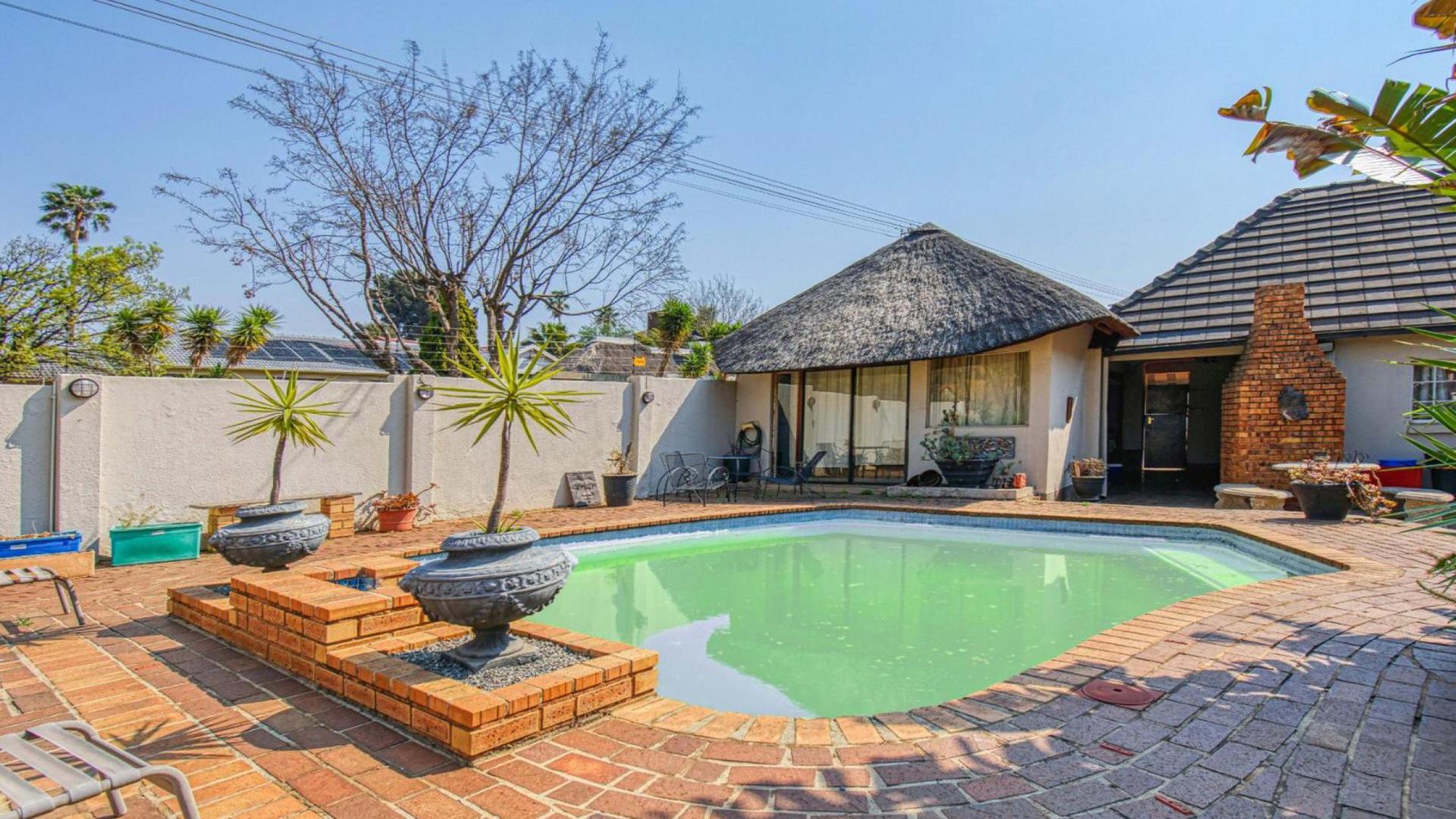 Backyard of property in Glenanda