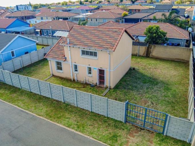 3 Bedroom House for Sale For Sale in Alberton - MR713763