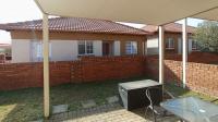 Patio - 11 square meters of property in The Reeds