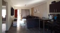Kitchen - 9 square meters of property in The Reeds