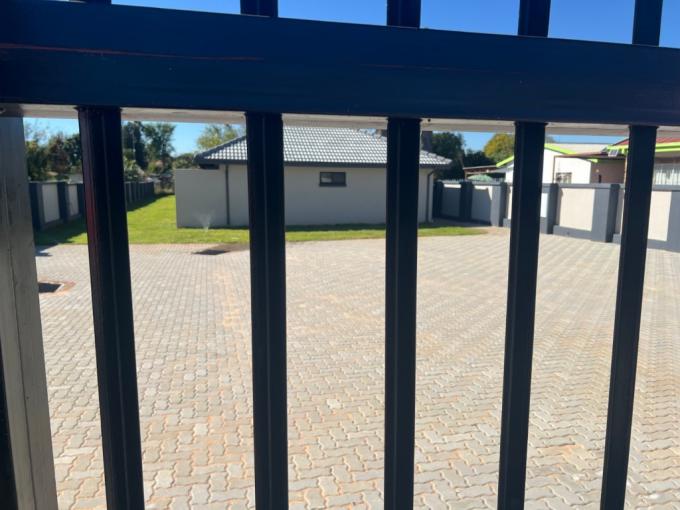 2 Bedroom Simplex for Sale For Sale in Wolmer - MR713807