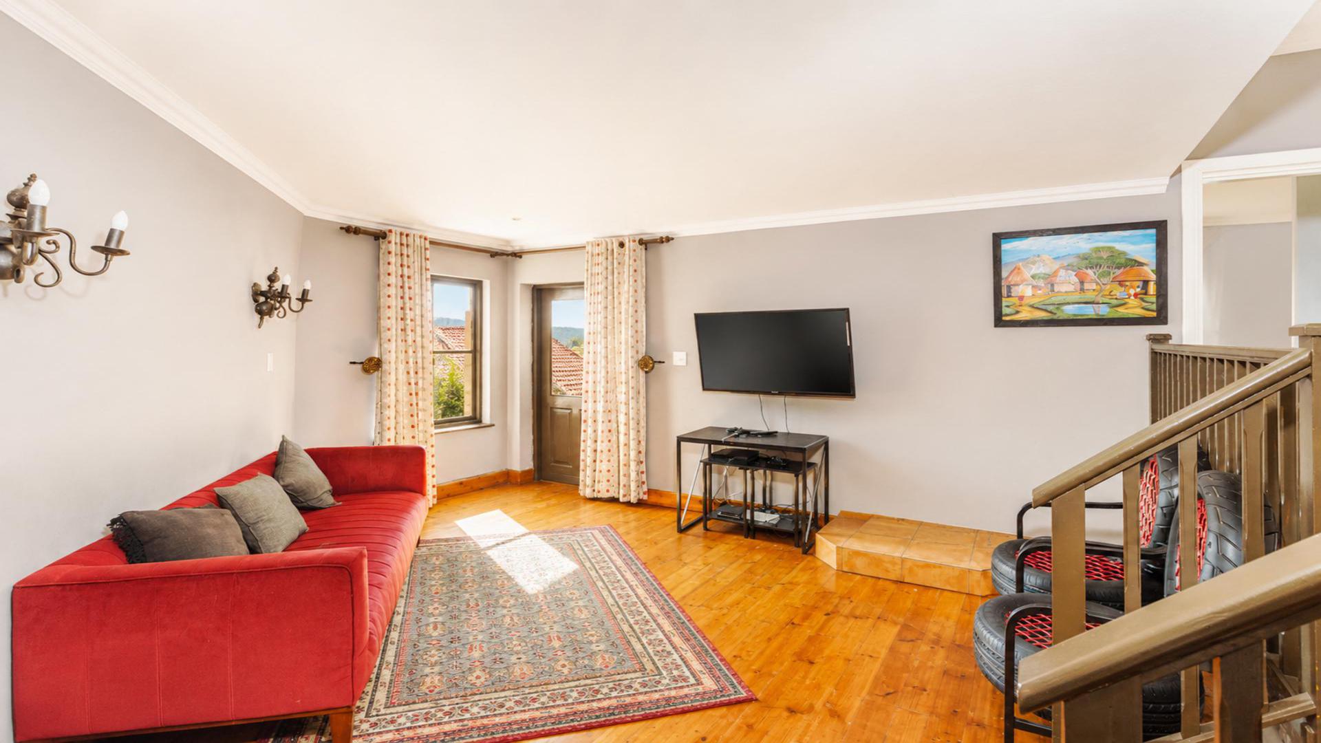 Spaces of property in Ville d` Afrique