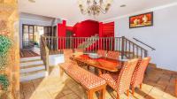 Dining Room of property in Ville d` Afrique