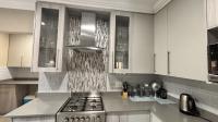 Kitchen - 23 square meters of property in Dayanglen