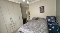 Bed Room 1 - 15 square meters of property in Dayanglen