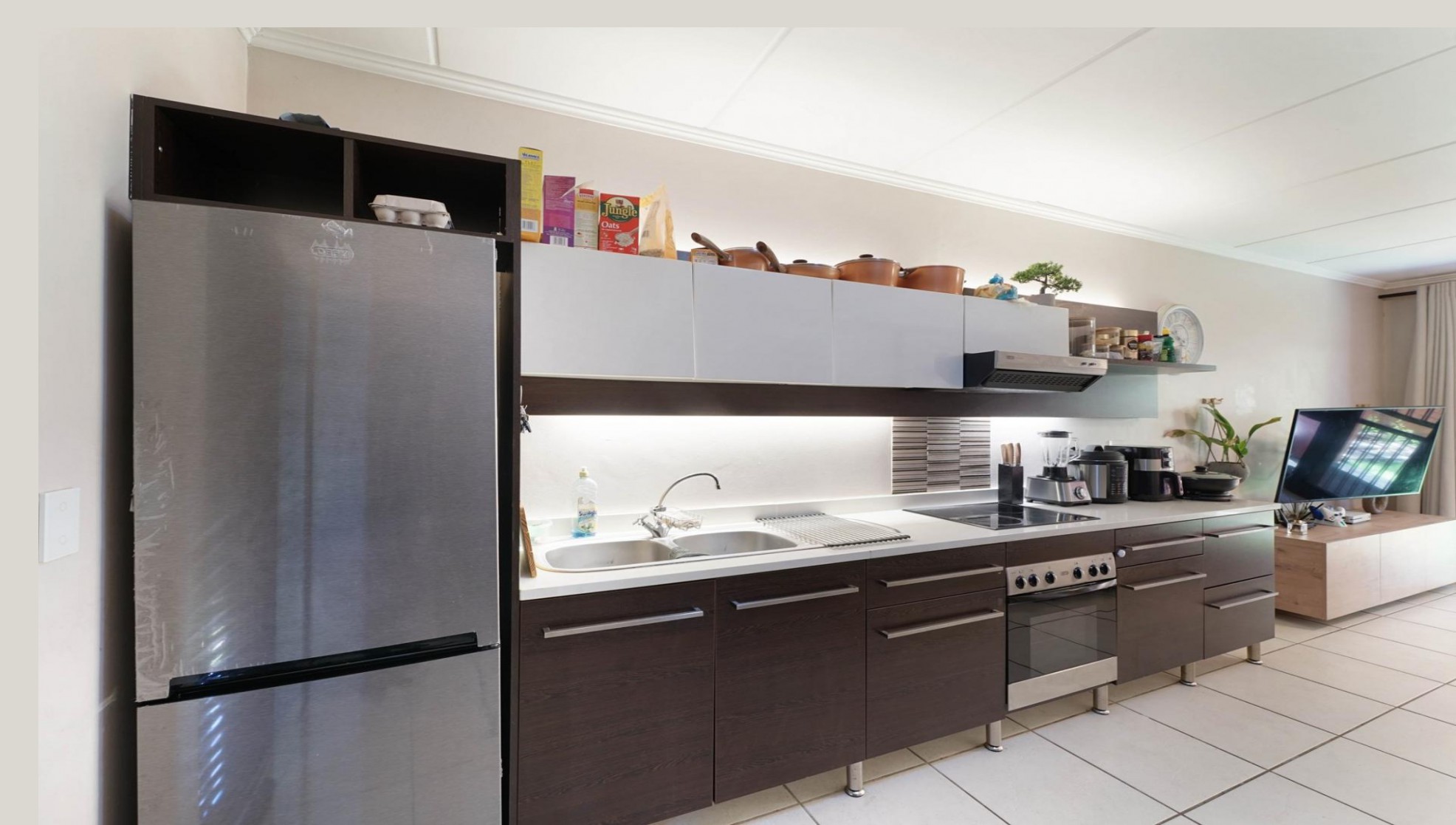 Kitchen of property in Douglasdale