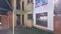 Front View of property in Douglasdale