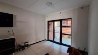 Lounges - 15 square meters of property in Douglasdale