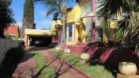 Front View of property in Glenvista