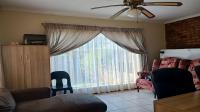 Lounges - 42 square meters of property in Norkem park