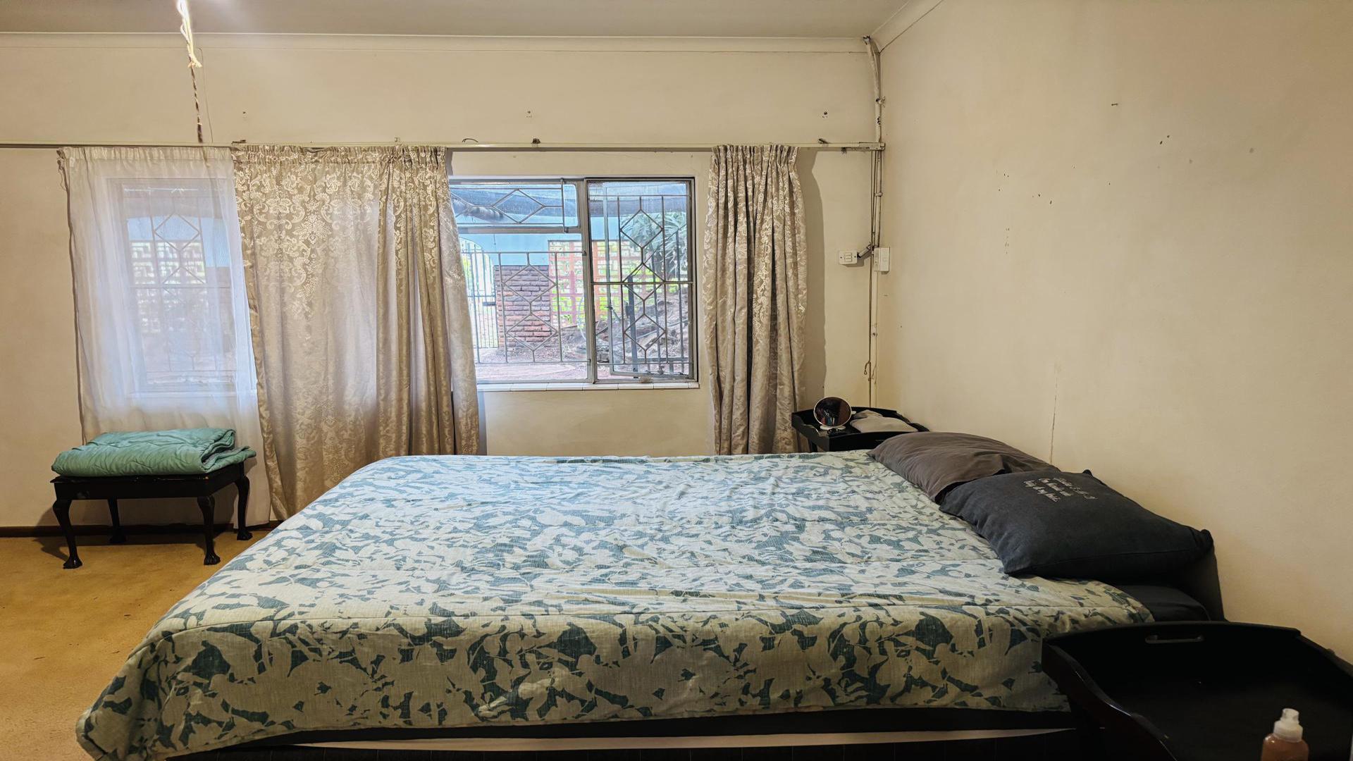 Bed Room 1 of property in Impala Park (Mokopane)