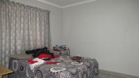 Main Bedroom - 16 square meters of property in Sky City
