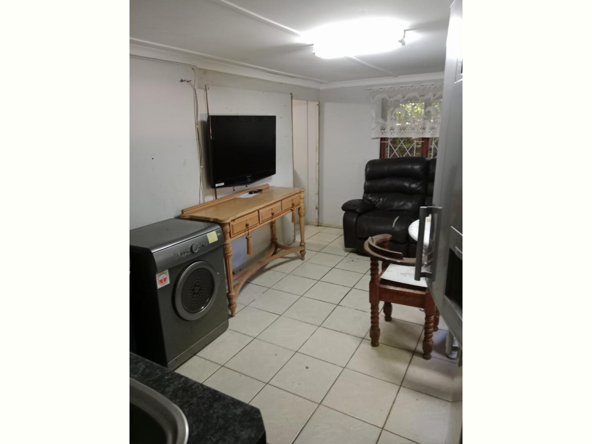  of property in Hibberdene
