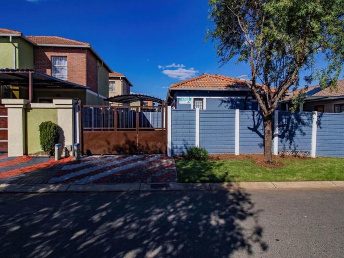 3 Bedroom House for Sale For Sale in Alberton - MR713873