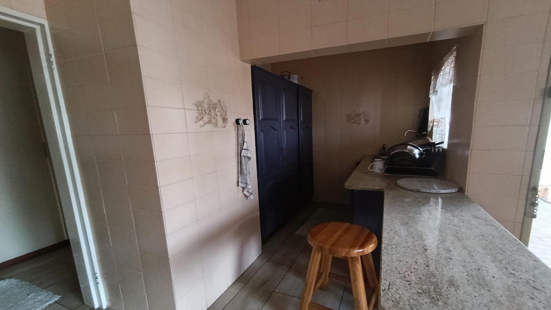 Kitchen of property in Witfield