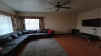 Lounges of property in Witfield