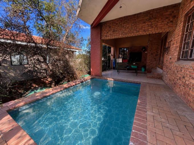 5 Bedroom House to Rent in Cashan - Property to rent - MR713886